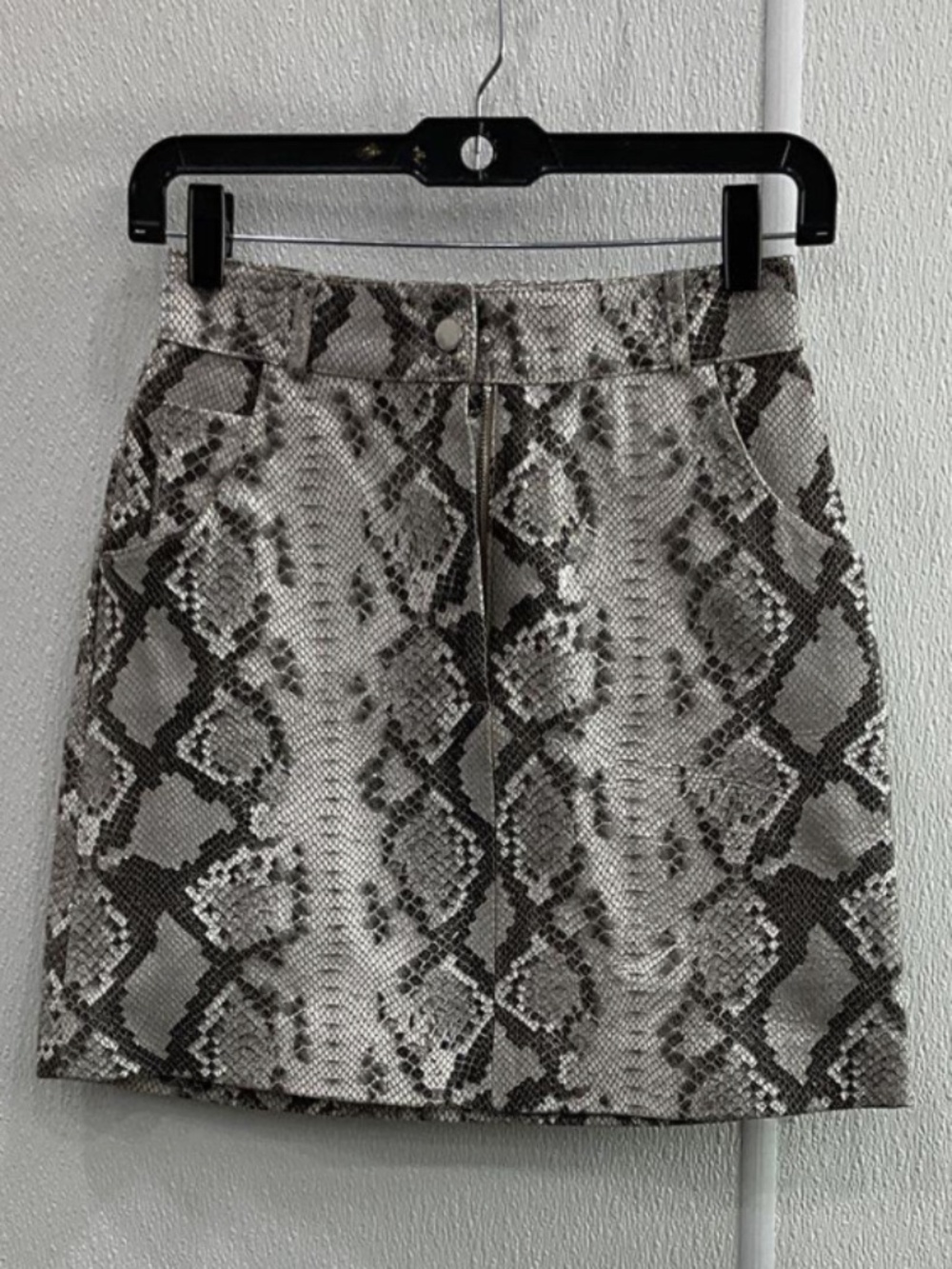Maje Leather Snake Print Mini Skirt Sz 8 NWT